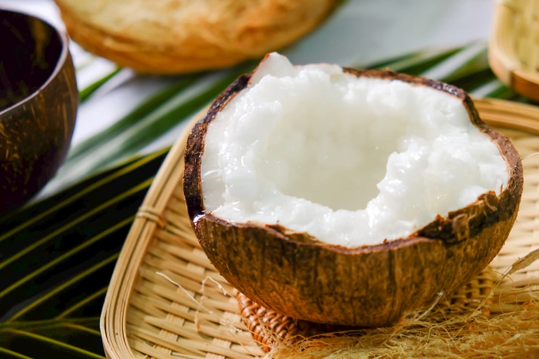 Gửi dừa sáp từ Trà Vinh đi Hà Nội giá rẻ nhất thị trường